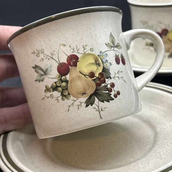 Royal Doulton Lambeth Stoneware Cornwall 4 Pieces - 2 Cups And 2‎ Saucers - Picture 1 of 8